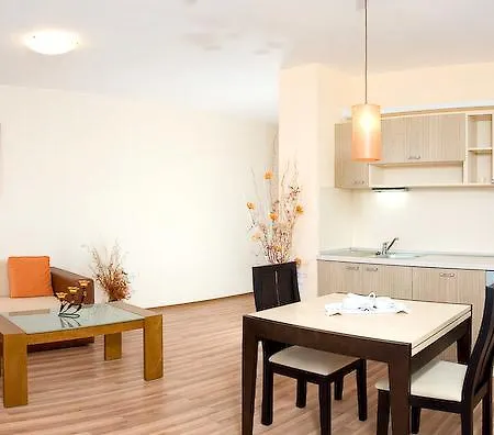 Apartament Odessos Park